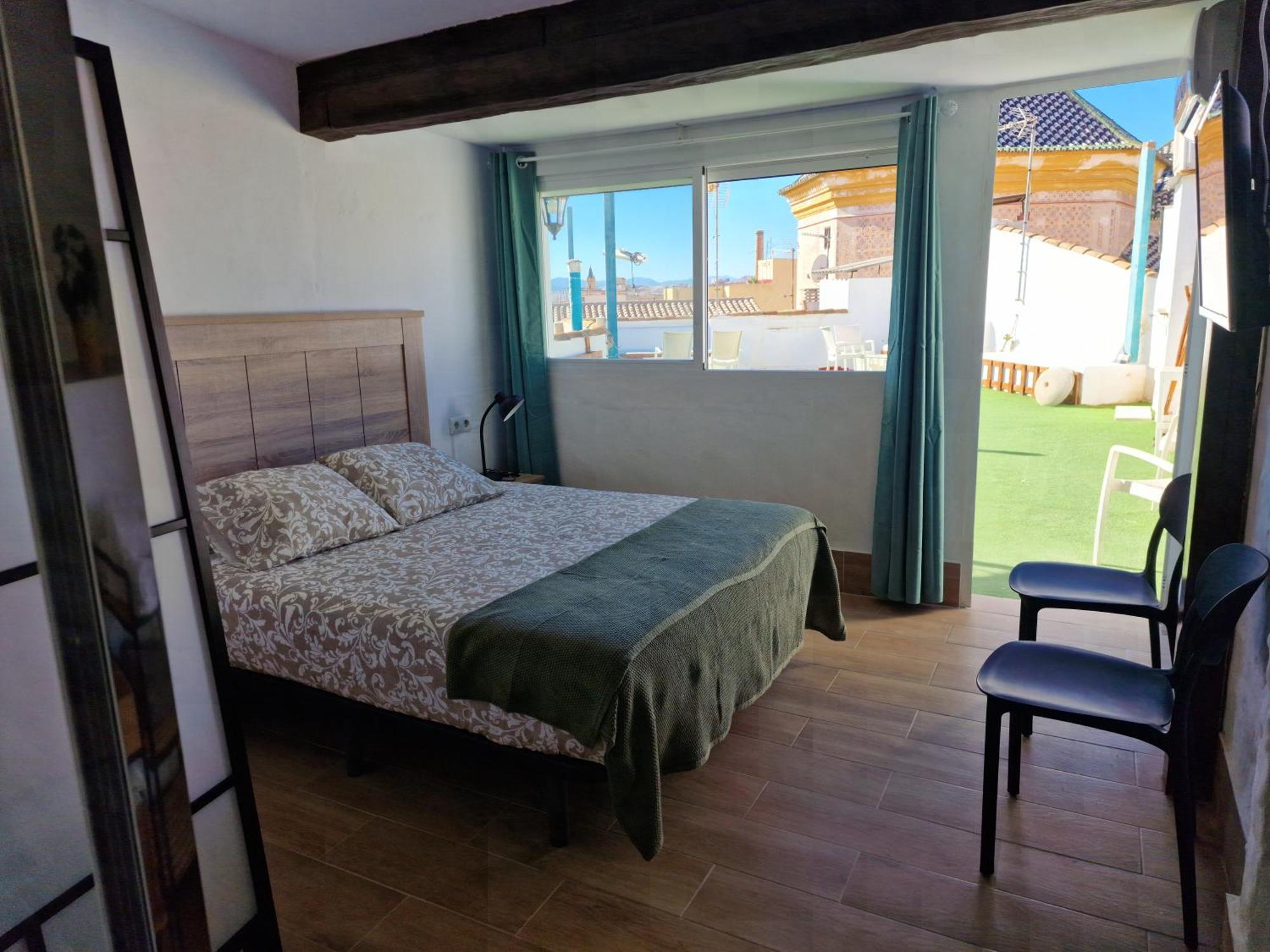 Hotel Boutique Nomadas Malaga Bilik gambar